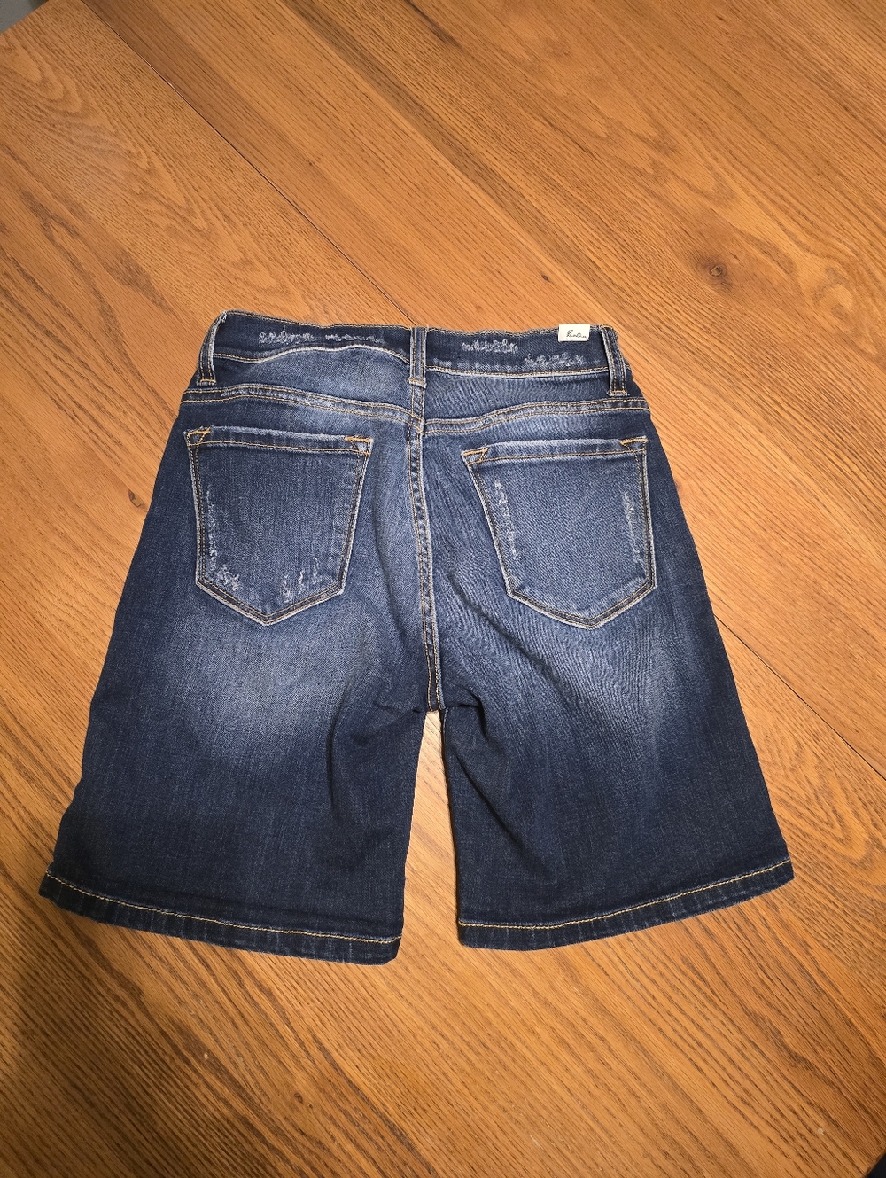 Kancan Women’s Shorts Sz 26 Dark Wash Distressed Destroyed Holes Denim Jean - Picture 6 of 14